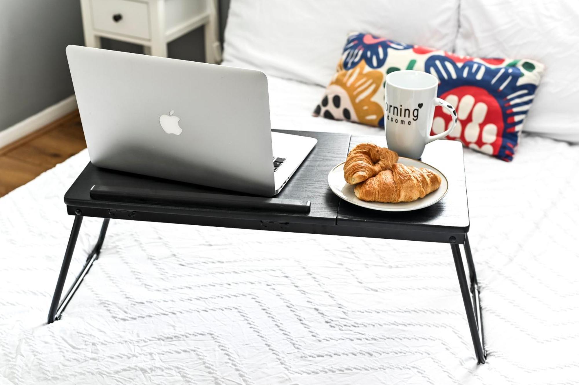 Ferienwohnung Cosy 1-Bed E15, Sleeps 4, 1 Min From Tube Station Near O2 Arena London Exterior foto